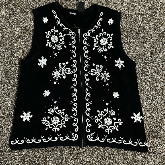 Vintage Sweaters - Vintage Erika women’s medium black snowflake beaded sweater vest winter